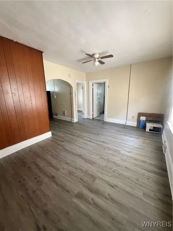 148 Riverside Avenue, Buffalo, New York 14207, Buffalo, New York 14207, 1 Bedroom Bedrooms, 3 Rooms Rooms,1 BathroomBathrooms,Residential Lease,For Rent,148 Riverside Avenue, Buffalo, New York 14207,B1622157