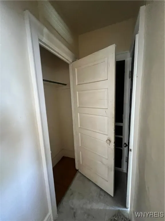 148 Riverside Avenue, Buffalo, New York 14207, Buffalo, New York 14207, 1 Bedroom Bedrooms, 3 Rooms Rooms,1 BathroomBathrooms,Residential Lease,For Rent,148 Riverside Avenue, Buffalo, New York 14207,B1622157