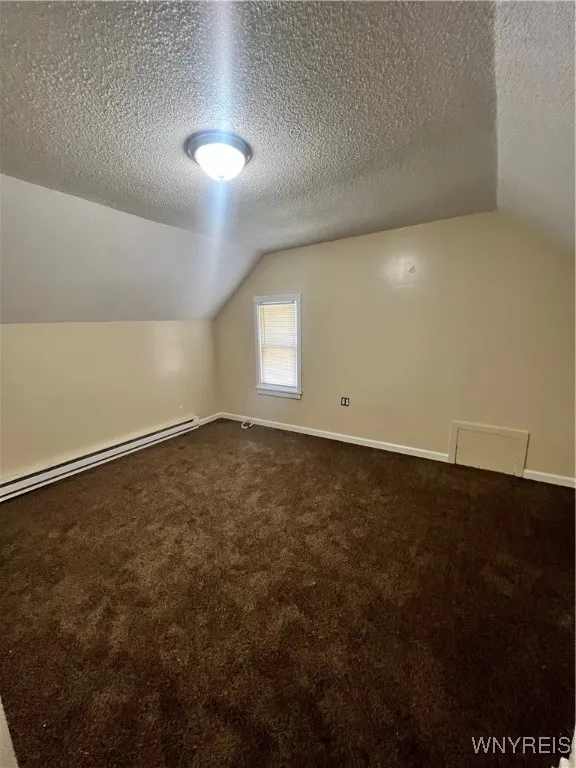 366 Curtiss Street, Buffalo, New York 14212, Buffalo, New York 14212, 2 Bedrooms Bedrooms, 4 Rooms Rooms,1 BathroomBathrooms,Residential Lease,For Rent,366 Curtiss Street, Buffalo, New York 14212,B1622161