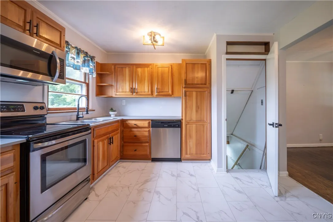 387 Brennan Road, Columbia, New York 13357, Columbia, New York 13357, 3 Bedrooms Bedrooms, 10 Rooms Rooms,1 BathroomBathrooms,Residential,For Sale,387 Brennan Road, Columbia, New York 13357,S1622166