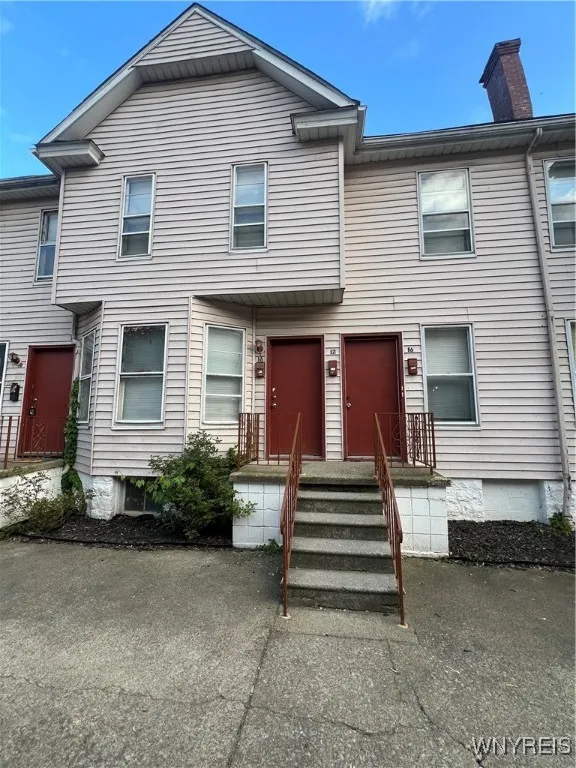 457 6th Street, Niagara Falls, New York 14301, Niagara Falls, New York 14301, 4 Bedrooms Bedrooms, 6 Rooms Rooms,1 BathroomBathrooms,Residential Lease,For Rent,457 6th Street, Niagara Falls, New York 14301,B1622182