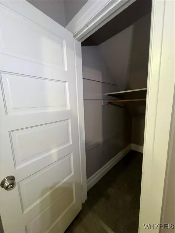 457 6th Street, Niagara Falls, New York 14301, Niagara Falls, New York 14301, 4 Bedrooms Bedrooms, 6 Rooms Rooms,1 BathroomBathrooms,Residential Lease,For Rent,457 6th Street, Niagara Falls, New York 14301,B1622182