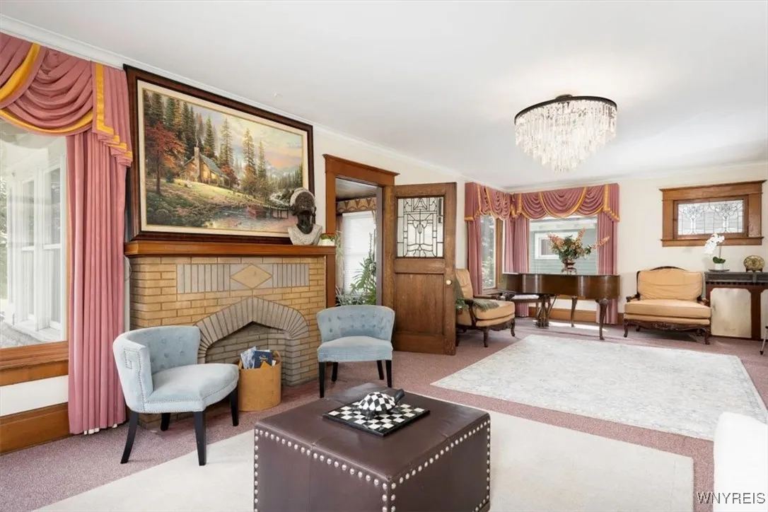 60 Parker Avenue, Buffalo, New York 14214, Buffalo, New York 14214, 5 Bedrooms Bedrooms, 12 Rooms Rooms,4 BathroomsBathrooms,Residential,For Sale,60 Parker Avenue, Buffalo, New York 14214,B1621623