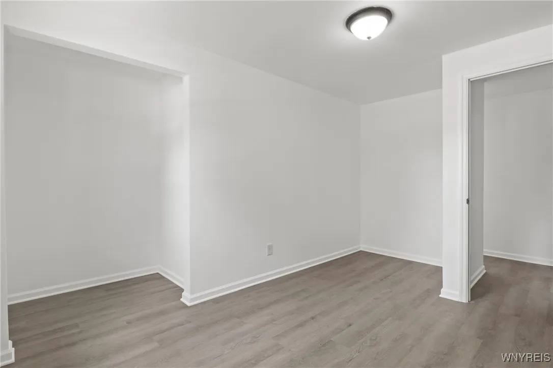 1415 100th Street, Niagara Falls, New York 14304, Niagara Falls, New York 14304, 3 Bedrooms Bedrooms, 7 Rooms Rooms,1 BathroomBathrooms,Residential,For Sale,1415 100th Street, Niagara Falls, New York 14304,B1621794