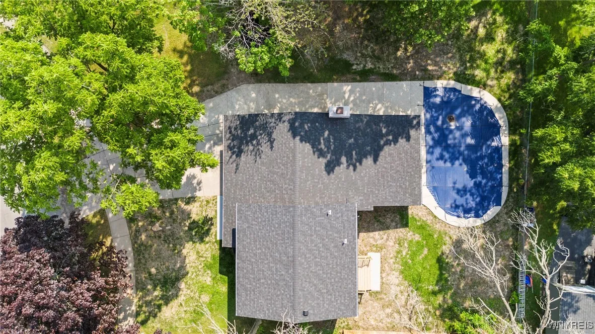 1415 100th Street, Niagara Falls, New York 14304, Niagara Falls, New York 14304, 3 Bedrooms Bedrooms, 7 Rooms Rooms,1 BathroomBathrooms,Residential,For Sale,1415 100th Street, Niagara Falls, New York 14304,B1621794