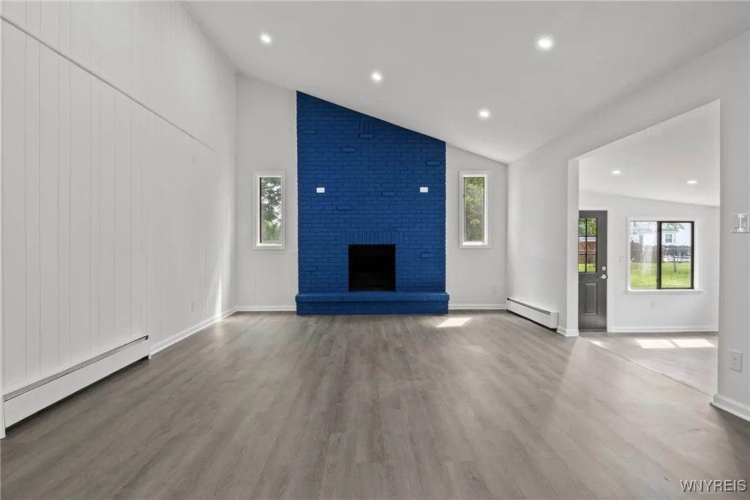 1415 100th Street, Niagara Falls, New York 14304, Niagara Falls, New York 14304, 3 Bedrooms Bedrooms, 7 Rooms Rooms,1 BathroomBathrooms,Residential,For Sale,1415 100th Street, Niagara Falls, New York 14304,B1621794