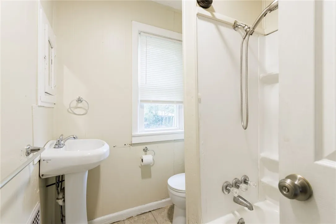 900-902 South Plymouth Avenue, Rochester, New York, Rochester, New York 14608, 8 Bedrooms Bedrooms, ,2 BathroomsBathrooms,Residential,For Sale,900-902 South Plymouth Avenue, Rochester, New York,R1619938
