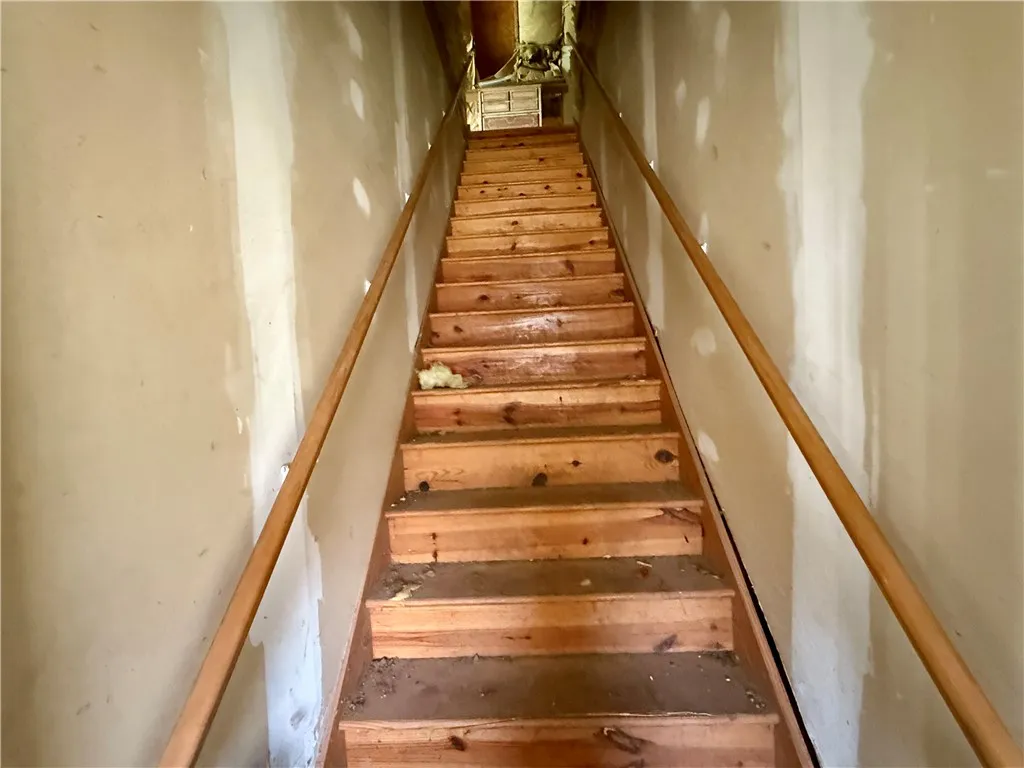 1796 Gladstone Hollow Road, Andes, New York 13731, Andes, New York 13731, 3 Bedrooms Bedrooms, 12 Rooms Rooms,1 BathroomBathrooms,Residential,For Sale,1796 Gladstone Hollow Road, Andes, New York 13731,R1621778