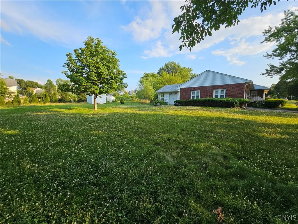 1121 Hammond Avenue, Utica, New York 13501, Utica, New York 13501, 4 Bedrooms Bedrooms, 8 Rooms Rooms,1 BathroomBathrooms,Residential,For Sale,1121 Hammond Avenue, Utica, New York 13501,S1622180