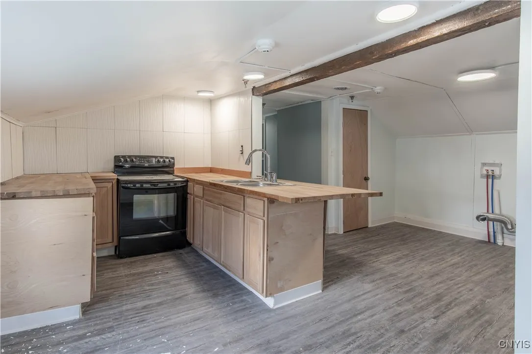 518 Pine Street, Watertown City, New York 13601, Watertown City, New York 13601, ,Commercial Lease,For Rent,518 Pine Street, Watertown City, New York 13601,S1622124