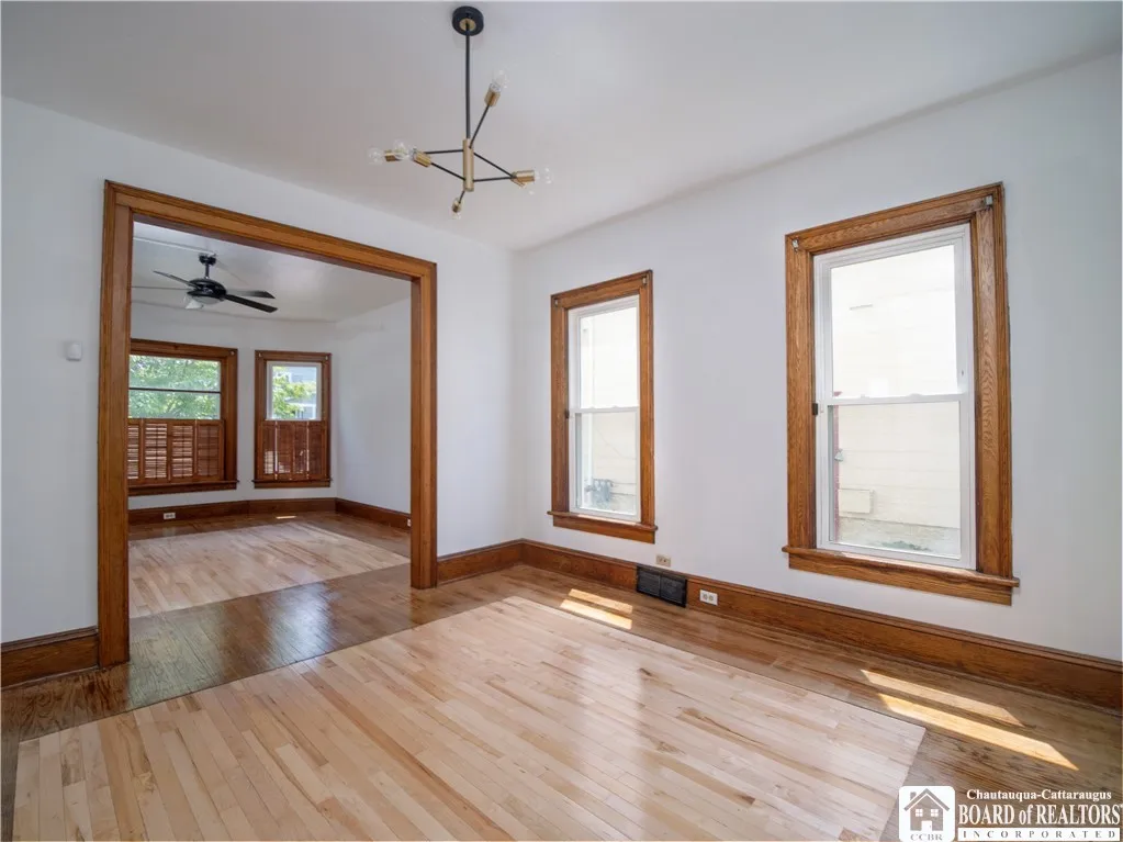 761 Deer Street, Dunkirk, New York 14048, Dunkirk, New York 14048, 3 Bedrooms Bedrooms, 10 Rooms Rooms,1 BathroomBathrooms,Residential,For Sale,761 Deer Street, Dunkirk, New York 14048,R1622164