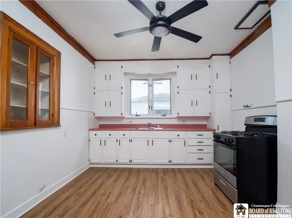 761 Deer Street, Dunkirk, New York 14048, Dunkirk, New York 14048, 3 Bedrooms Bedrooms, 10 Rooms Rooms,1 BathroomBathrooms,Residential,For Sale,761 Deer Street, Dunkirk, New York 14048,R1622164