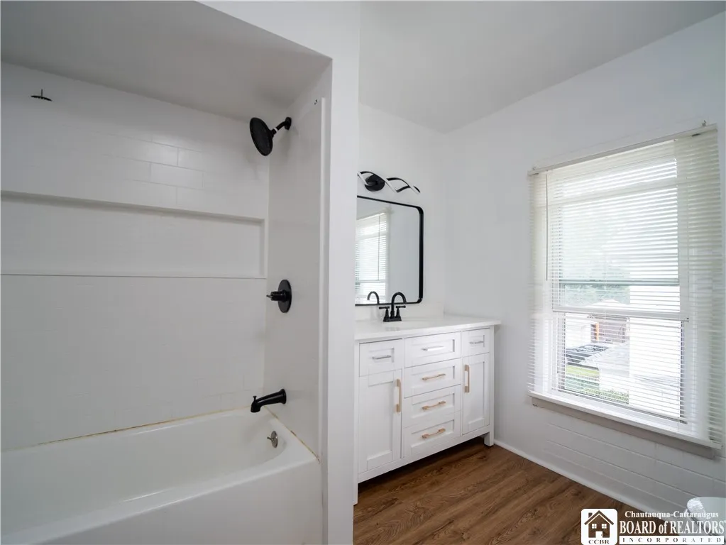 761 Deer Street, Dunkirk, New York 14048, Dunkirk, New York 14048, 3 Bedrooms Bedrooms, 10 Rooms Rooms,1 BathroomBathrooms,Residential,For Sale,761 Deer Street, Dunkirk, New York 14048,R1622164