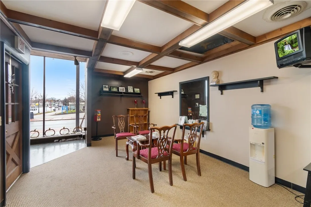 202 S Main Street, Arcadia, New York 14513, Arcadia, New York 14513, 8 Rooms Rooms,Commercial Lease,For Rent,202 S Main Street, Arcadia, New York 14513,R1620414