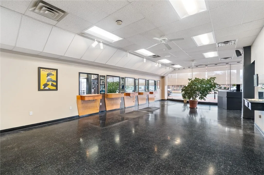 202 S Main Street, Arcadia, New York 14513, Arcadia, New York 14513, 8 Rooms Rooms,Commercial Lease,For Rent,202 S Main Street, Arcadia, New York 14513,R1620414