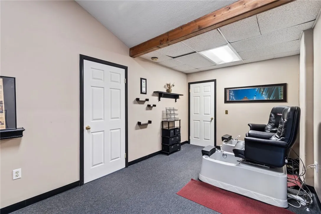 202 S Main Street, Arcadia, New York 14513, Arcadia, New York 14513, 8 Rooms Rooms,Commercial Lease,For Rent,202 S Main Street, Arcadia, New York 14513,R1620414