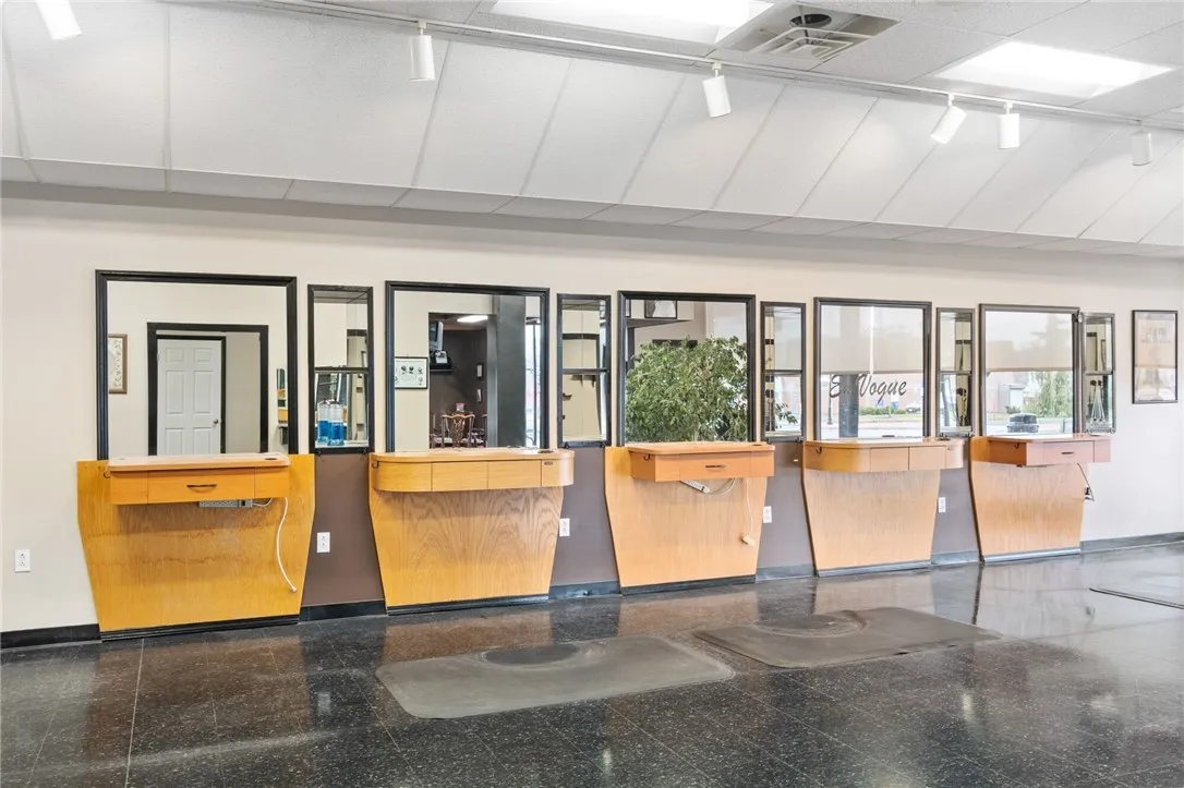 202 S Main Street, Arcadia, New York 14513, Arcadia, New York 14513, 8 Rooms Rooms,Commercial Lease,For Rent,202 S Main Street, Arcadia, New York 14513,R1620414