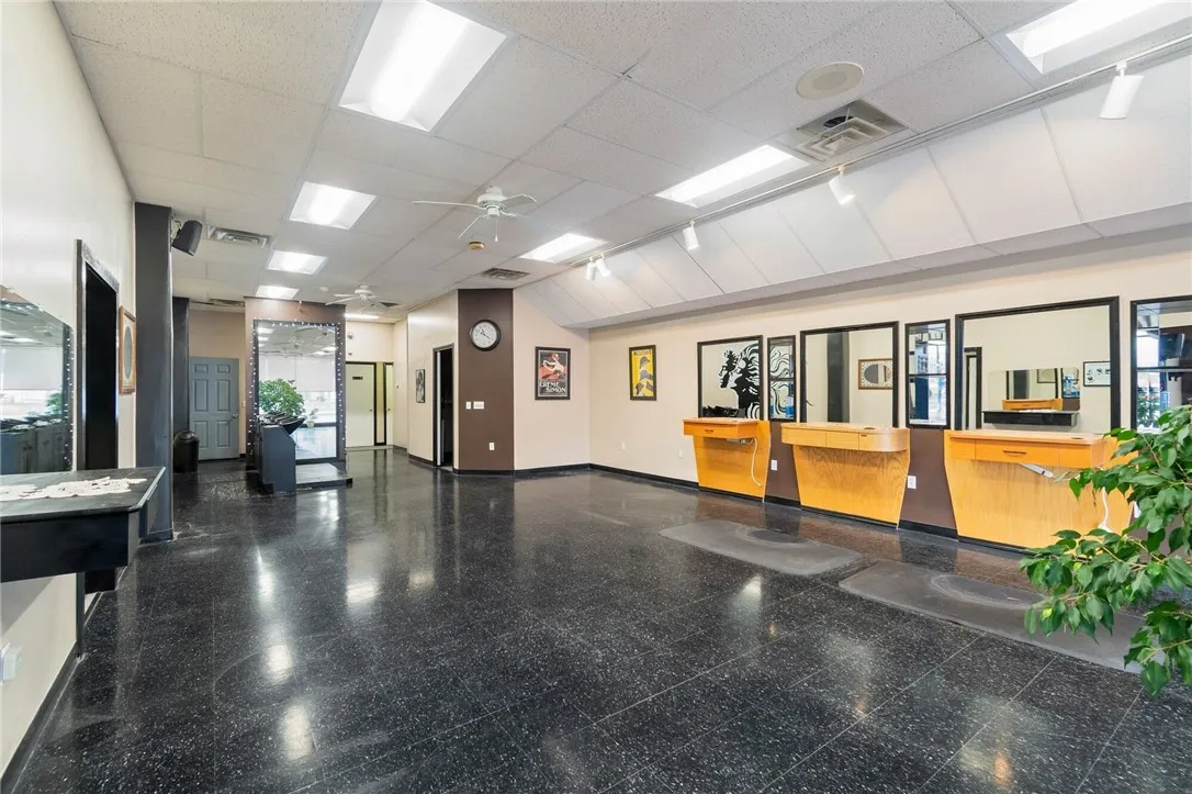 202 S Main Street, Arcadia, New York 14513, Arcadia, New York 14513, 8 Rooms Rooms,Commercial Lease,For Rent,202 S Main Street, Arcadia, New York 14513,R1620414