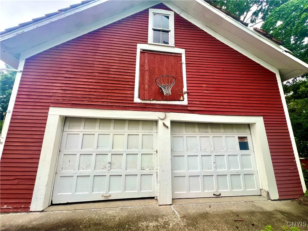 Carriage House