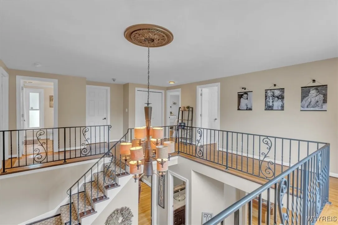 Second Floor Foyer