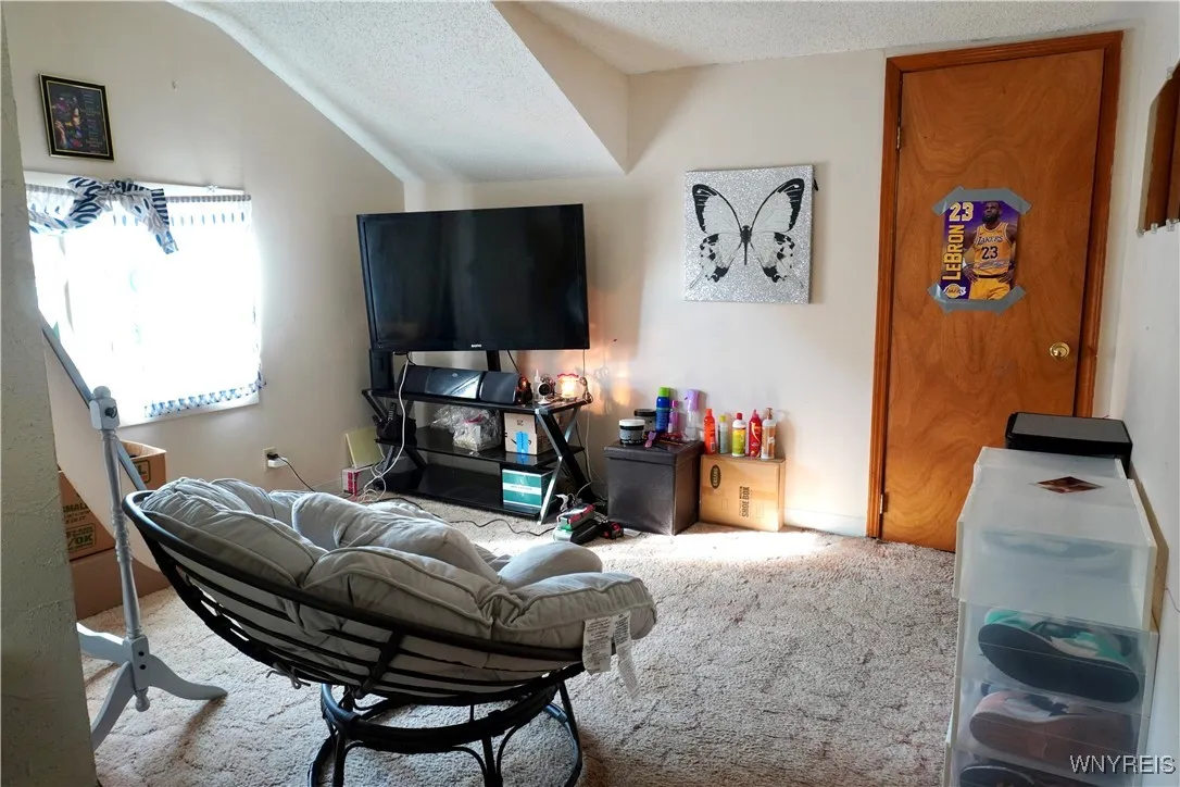 104 Argus Street, Buffalo, New York 14207, Buffalo, New York 14207, 4 Bedrooms Bedrooms, 2 Rooms Rooms,1 BathroomBathrooms,Residential,For Sale,104 Argus Street, Buffalo, New York 14207,B1622235