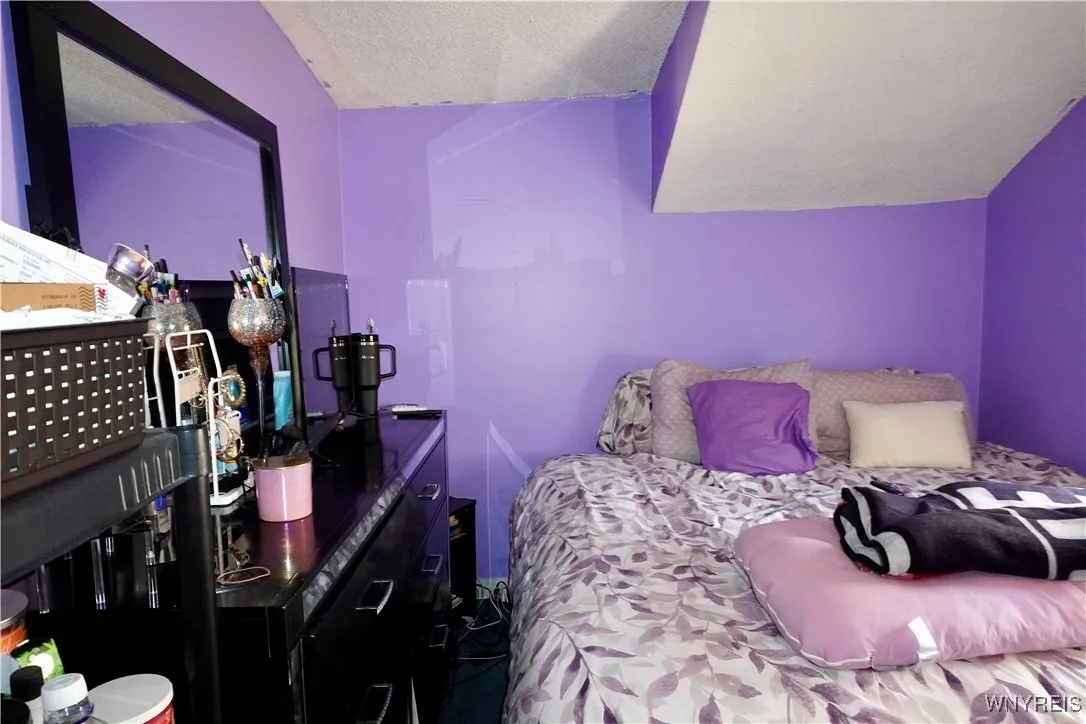 104 Argus Street, Buffalo, New York 14207, Buffalo, New York 14207, 4 Bedrooms Bedrooms, 2 Rooms Rooms,1 BathroomBathrooms,Residential,For Sale,104 Argus Street, Buffalo, New York 14207,B1622235