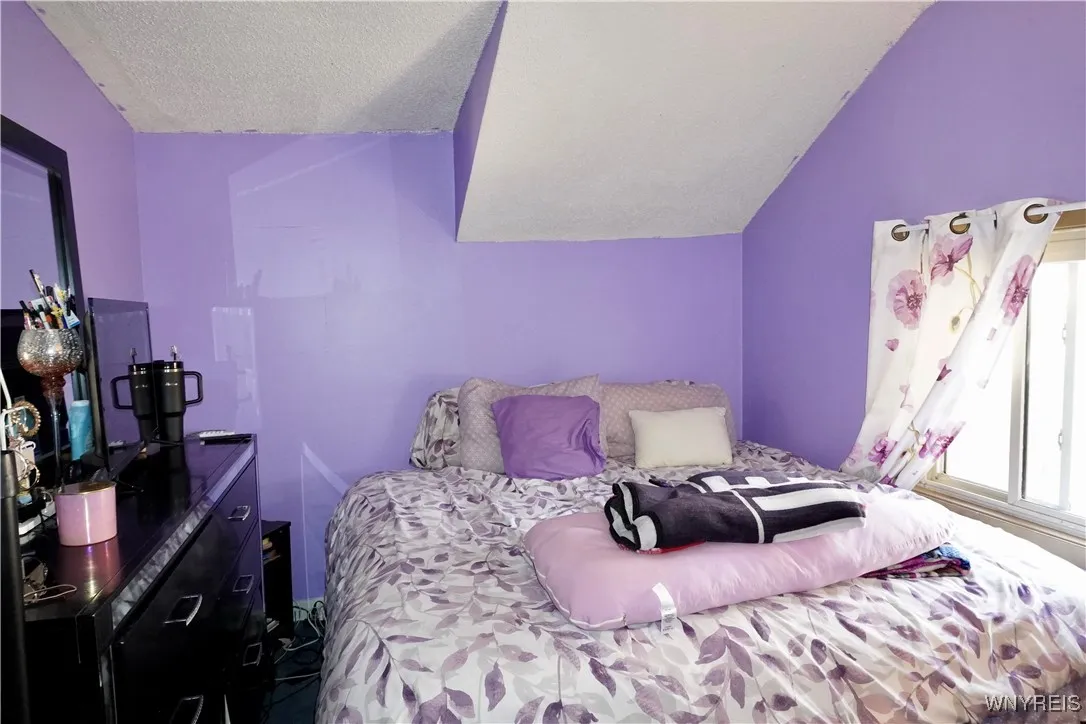 104 Argus Street, Buffalo, New York 14207, Buffalo, New York 14207, 4 Bedrooms Bedrooms, 2 Rooms Rooms,1 BathroomBathrooms,Residential,For Sale,104 Argus Street, Buffalo, New York 14207,B1622235