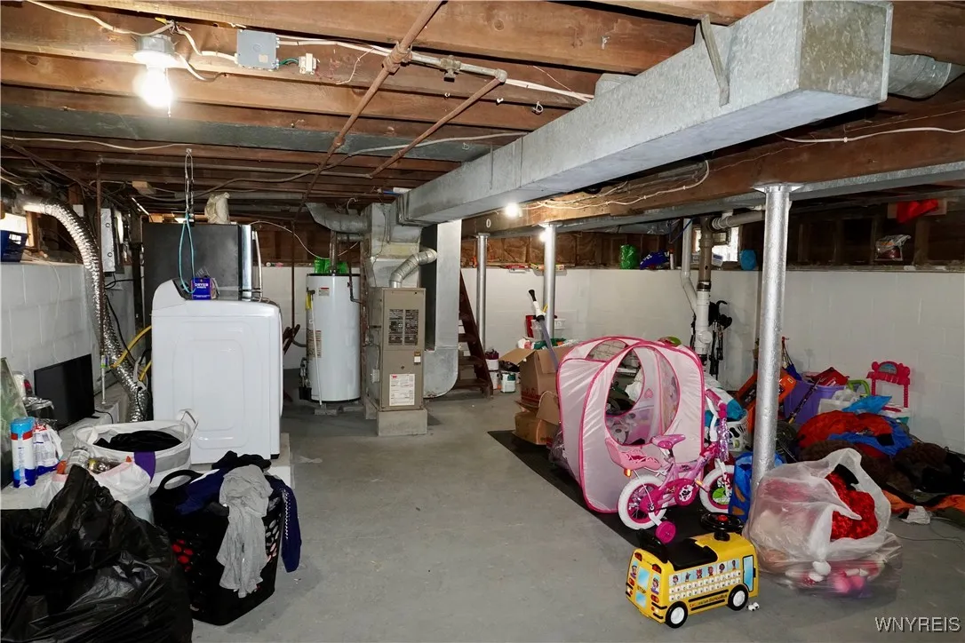 104 Argus Street, Buffalo, New York 14207, Buffalo, New York 14207, 4 Bedrooms Bedrooms, 2 Rooms Rooms,1 BathroomBathrooms,Residential,For Sale,104 Argus Street, Buffalo, New York 14207,B1622235