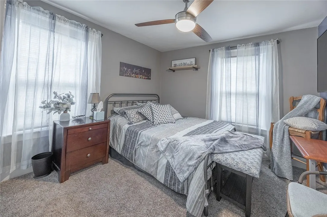 917 West Gray Street, Elmira, New York 14905, Elmira, New York 14905, 5 Bedrooms Bedrooms, 13 Rooms Rooms,2 BathroomsBathrooms,Residential,For Sale,917 West Gray Street, Elmira, New York 14905,R1621502