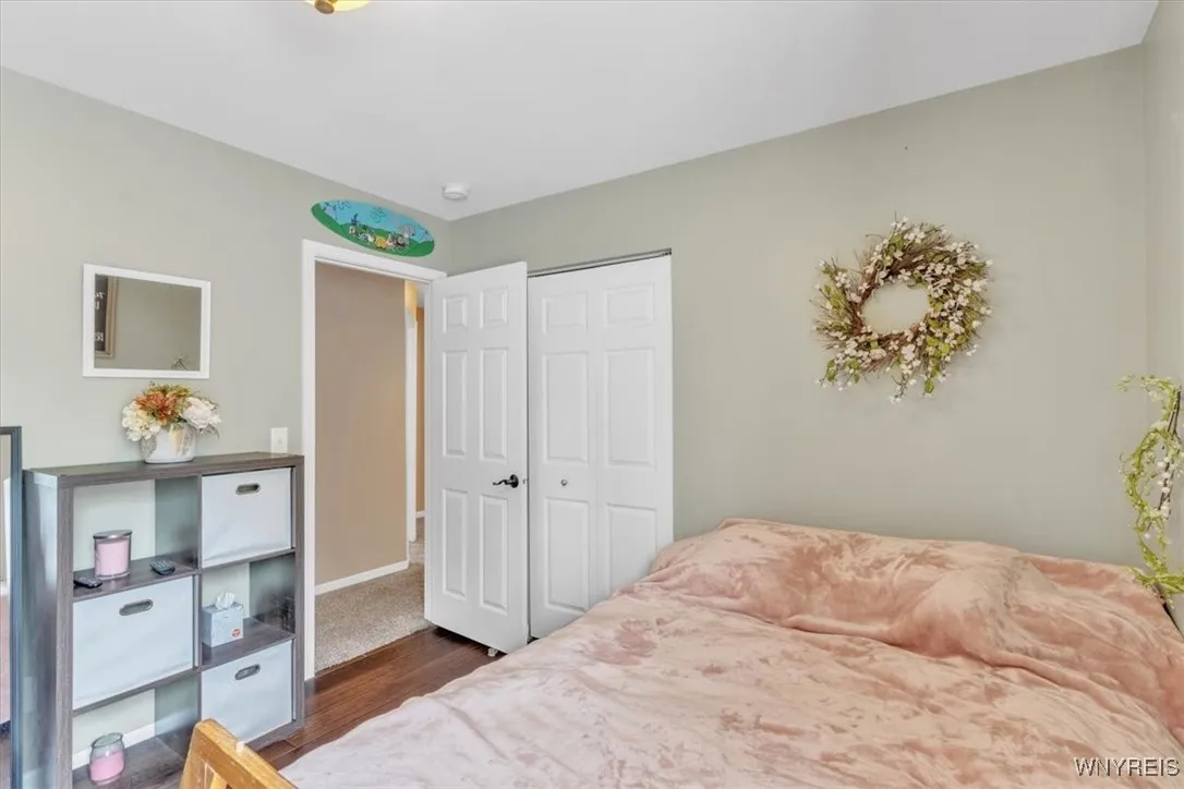 6091 Woodford Drive, Hamburg, New York 14085, Hamburg, New York 14085, 3 Bedrooms Bedrooms, 10 Rooms Rooms,2 BathroomsBathrooms,Residential,For Sale,6091 Woodford Drive, Hamburg, New York 14085,B1620745