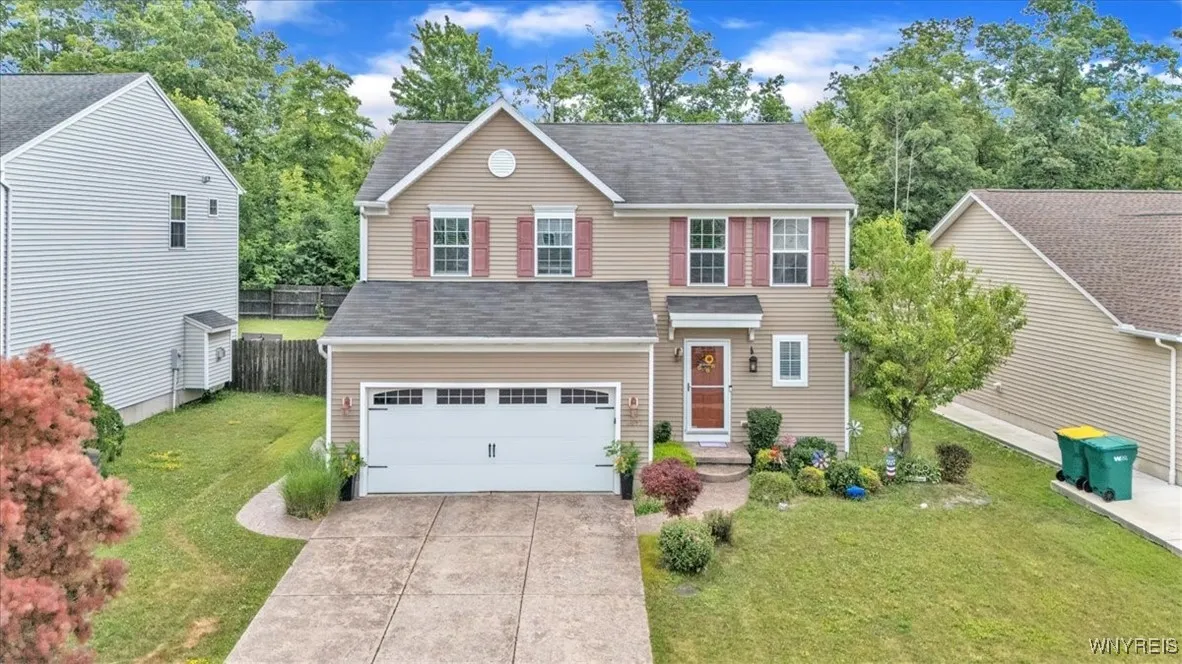 6091 Woodford Drive, Hamburg, New York 14085, Hamburg, New York 14085, 3 Bedrooms Bedrooms, 10 Rooms Rooms,2 BathroomsBathrooms,Residential,For Sale,6091 Woodford Drive, Hamburg, New York 14085,B1620745