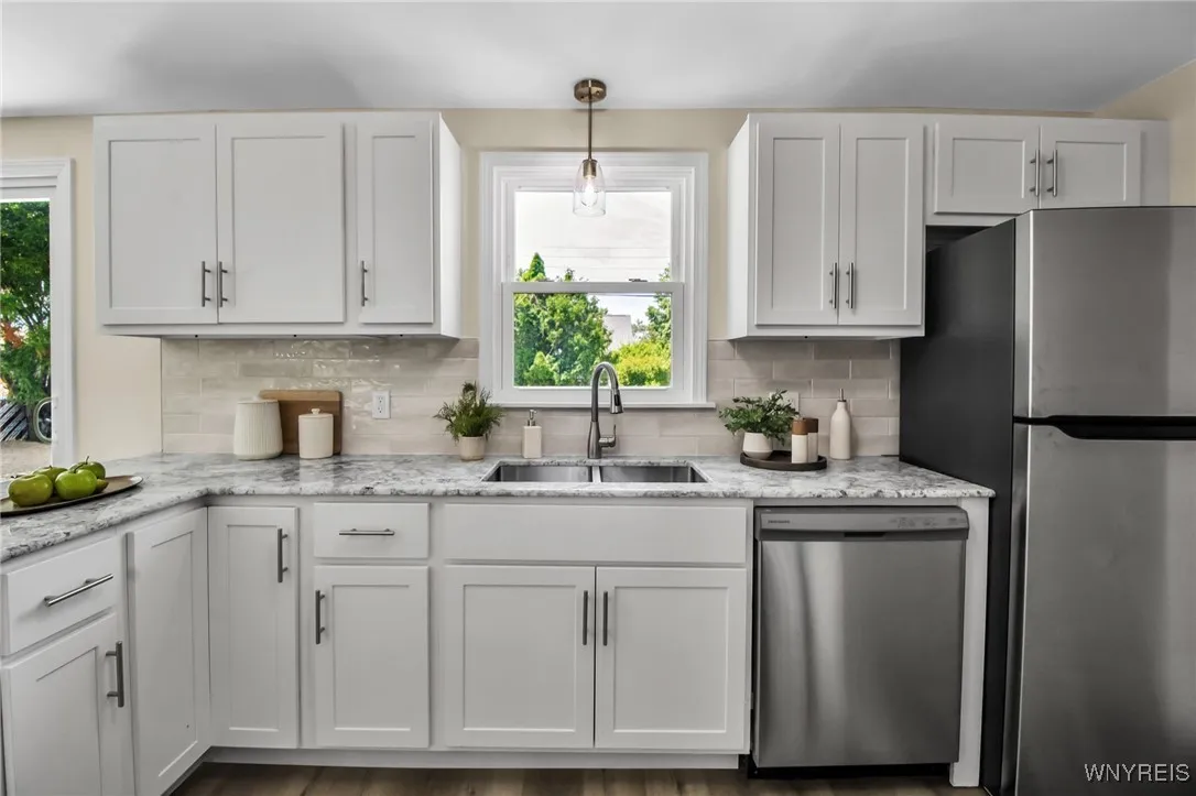 101 Kurtz Avenue, Lancaster, New York 14086, Lancaster, New York 14086, 2 Bedrooms Bedrooms, 7 Rooms Rooms,1 BathroomBathrooms,Residential,Closed,101 Kurtz Avenue, Lancaster, New York 14086,0,B1622213
