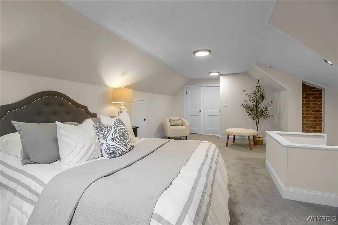111 Montrose Avenue, Buffalo, New York 14214, Buffalo, New York 14214, 4 Bedrooms Bedrooms, 8 Rooms Rooms,1 BathroomBathrooms,Residential,For Sale,111 Montrose Avenue, Buffalo, New York 14214,B1622216