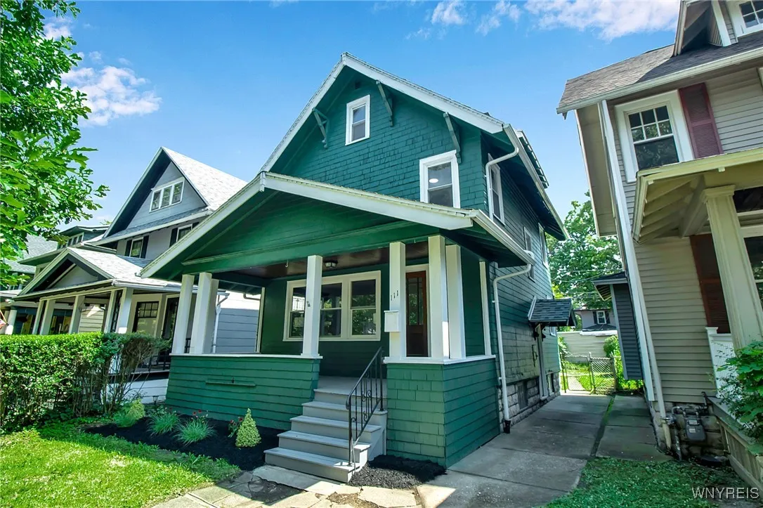 111 Montrose Avenue, Buffalo, New York 14214, Buffalo, New York 14214, 4 Bedrooms Bedrooms, 8 Rooms Rooms,1 BathroomBathrooms,Residential,For Sale,111 Montrose Avenue, Buffalo, New York 14214,B1622216