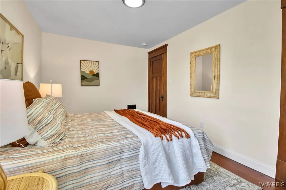 111 Montrose Avenue, Buffalo, New York 14214, Buffalo, New York 14214, 4 Bedrooms Bedrooms, 8 Rooms Rooms,1 BathroomBathrooms,Residential,For Sale,111 Montrose Avenue, Buffalo, New York 14214,B1622216