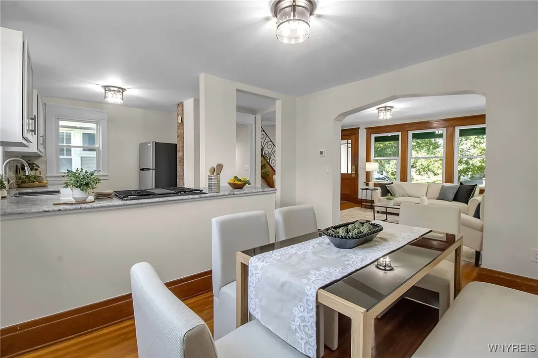 111 Montrose Avenue, Buffalo, New York 14214, Buffalo, New York 14214, 4 Bedrooms Bedrooms, 8 Rooms Rooms,1 BathroomBathrooms,Residential,For Sale,111 Montrose Avenue, Buffalo, New York 14214,B1622216
