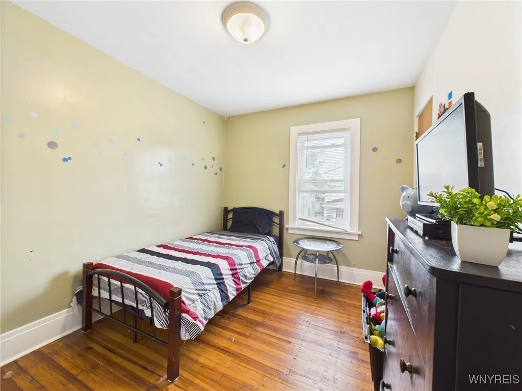 125 Phyllis Avenue, Buffalo, New York 14215, Buffalo, New York 14215, 3 Bedrooms Bedrooms, 6 Rooms Rooms,1 BathroomBathrooms,Residential,For Sale,125 Phyllis Avenue, Buffalo, New York 14215,B1622092