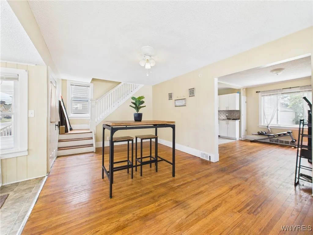 125 Phyllis Avenue, Buffalo, New York 14215, Buffalo, New York 14215, 3 Bedrooms Bedrooms, 6 Rooms Rooms,1 BathroomBathrooms,Residential,For Sale,125 Phyllis Avenue, Buffalo, New York 14215,B1622092