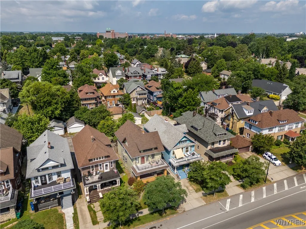 1598 Delaware Avenue, Buffalo, New York 14209, Buffalo, New York 14209, 6 Bedrooms Bedrooms, ,2 BathroomsBathrooms,Residential,For Sale,1598 Delaware Avenue, Buffalo, New York 14209,B1622184