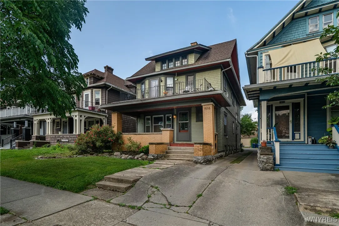 1598 Delaware Avenue, Buffalo, New York 14209, Buffalo, New York 14209, 6 Bedrooms Bedrooms, ,2 BathroomsBathrooms,Residential,For Sale,1598 Delaware Avenue, Buffalo, New York 14209,0,B1622184