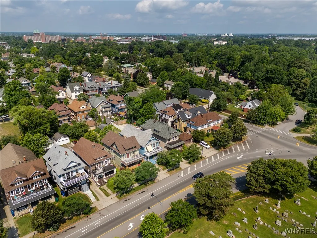 1598 Delaware Avenue, Buffalo, New York 14209, Buffalo, New York 14209, 6 Bedrooms Bedrooms, ,2 BathroomsBathrooms,Residential,For Sale,1598 Delaware Avenue, Buffalo, New York 14209,B1622184