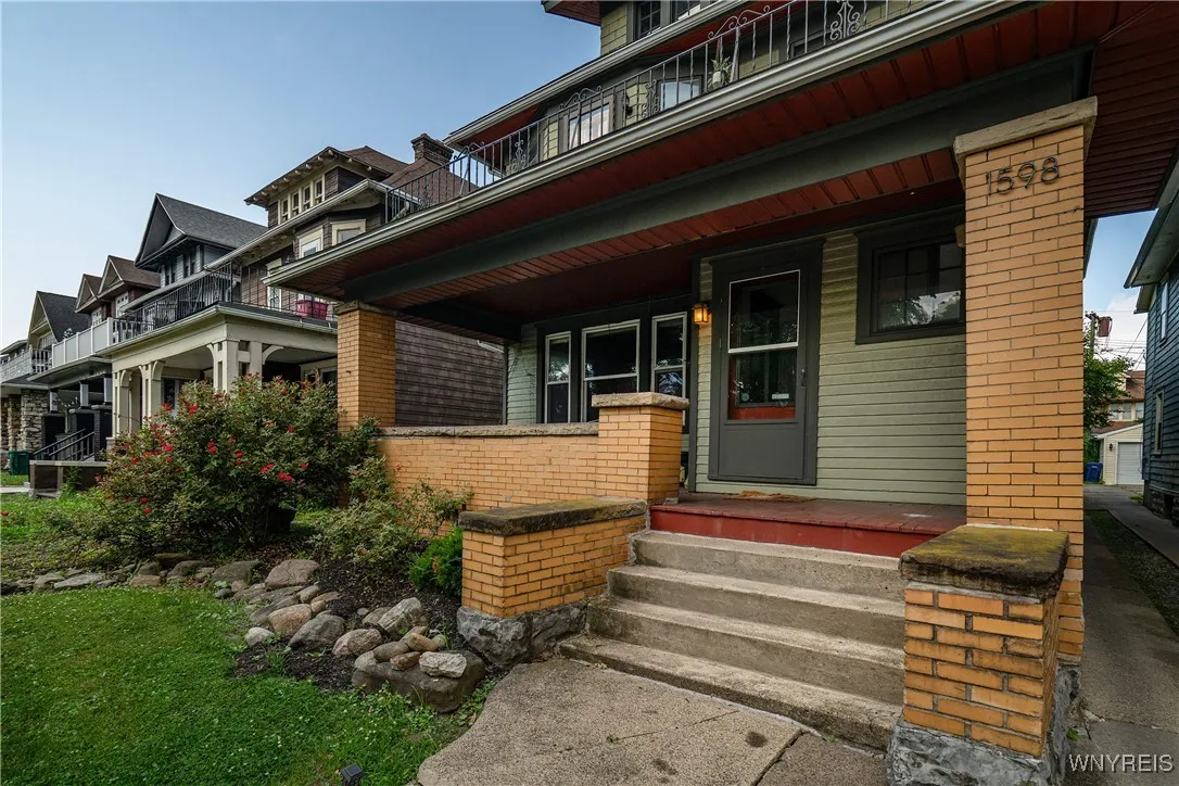 1598 Delaware Avenue, Buffalo, New York 14209, Buffalo, New York 14209, 6 Bedrooms Bedrooms, ,2 BathroomsBathrooms,Residential,For Sale,1598 Delaware Avenue, Buffalo, New York 14209,B1622184