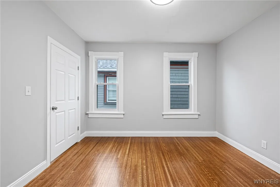 250 Richmond Avenue, Buffalo, New York 14222, Buffalo, New York 14222, 4 Bedrooms Bedrooms, 14 Rooms Rooms,3 BathroomsBathrooms,Residential,Closed,250 Richmond Avenue, Buffalo, New York 14222,0,B1622202