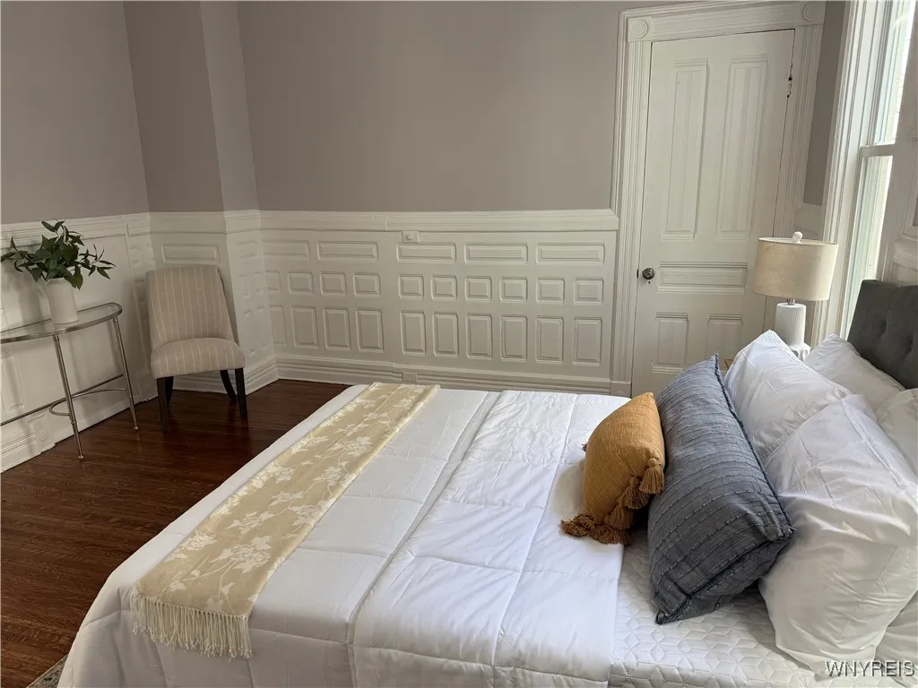 250 Richmond Avenue, Buffalo, New York 14222, Buffalo, New York 14222, 4 Bedrooms Bedrooms, 14 Rooms Rooms,3 BathroomsBathrooms,Residential,Closed,250 Richmond Avenue, Buffalo, New York 14222,0,B1622202