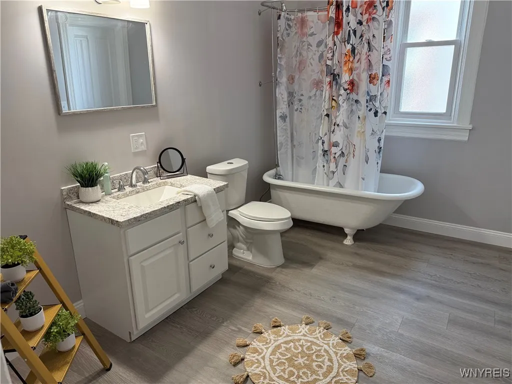 250 Richmond Avenue, Buffalo, New York 14222, Buffalo, New York 14222, 4 Bedrooms Bedrooms, 14 Rooms Rooms,3 BathroomsBathrooms,Residential,Closed,250 Richmond Avenue, Buffalo, New York 14222,0,B1622202