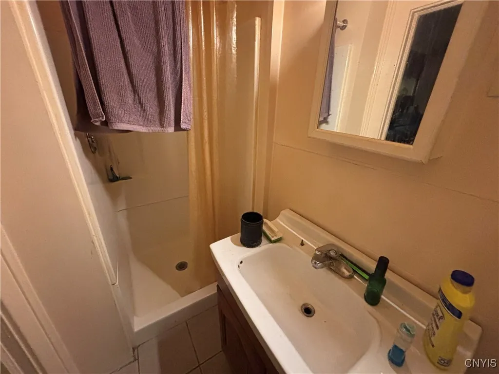 2369 State Route 5, Sullivan, New York 13037, Sullivan, New York 13037, 8 Bedrooms Bedrooms, ,Multi Family,For Sale,2369 State Route 5, Sullivan, New York 13037,S1622054