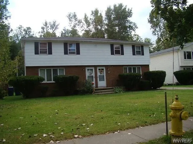 11 Glenhaven, Amherst, New York 14228, Amherst, New York 14228, 3 Bedrooms Bedrooms, 4 Rooms Rooms,1 BathroomBathrooms,Residential Lease,For Rent,11 Glenhaven, Amherst, New York 14228,B1622000