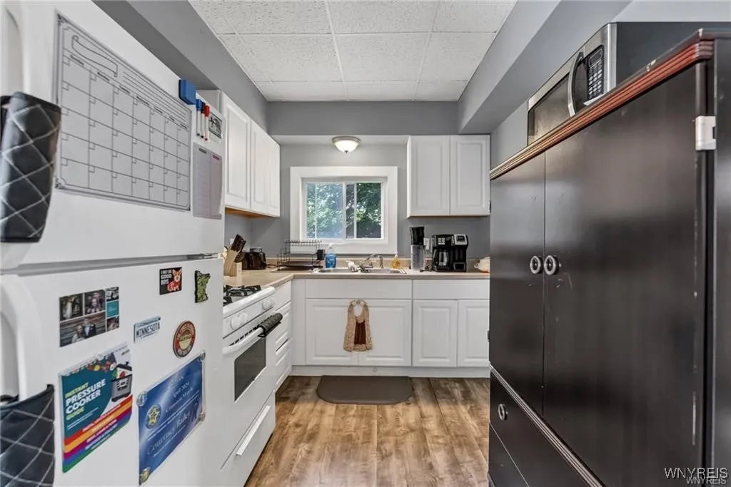 58 Center Street, Pomfret, New York 14063, Pomfret, New York 14063, 5 Bedrooms Bedrooms, ,2 BathroomsBathrooms,Residential,For Sale,58 Center Street, Pomfret, New York 14063,B1622228