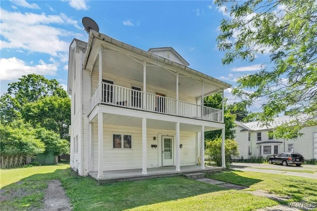 58 Center Street, Pomfret, New York 14063, Pomfret, New York 14063, 5 Bedrooms Bedrooms, ,2 BathroomsBathrooms,Residential,For Sale,58 Center Street, Pomfret, New York 14063,B1622228