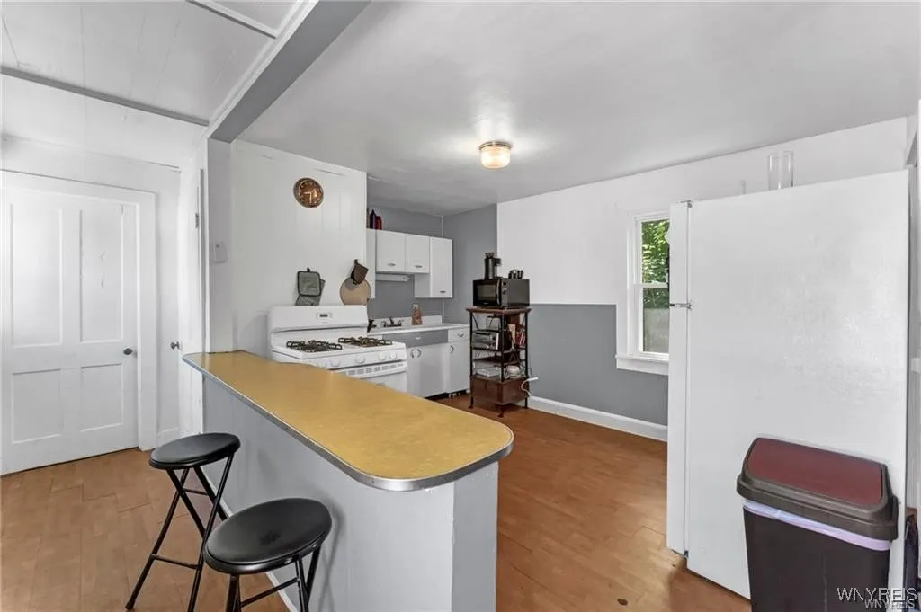 58 Center Street, Pomfret, New York 14063, Pomfret, New York 14063, 5 Bedrooms Bedrooms, ,2 BathroomsBathrooms,Residential,For Sale,58 Center Street, Pomfret, New York 14063,B1622228
